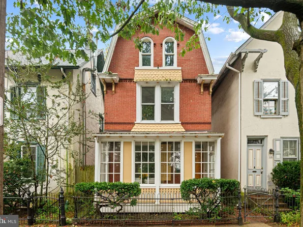 44 W Queen Ln, Philadelphia, PA 19144