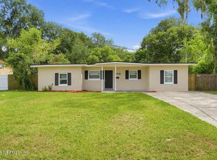 5718 Perch Dr N, Jacksonville, FL 32277