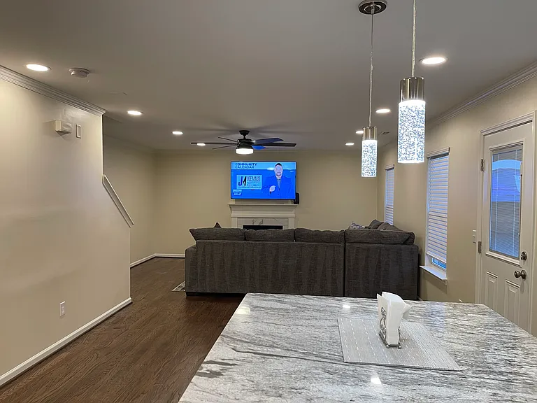 6602 Kelsey Woods Ct — Photo 4