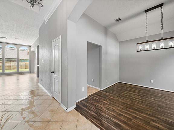 5th image of 24910 Crystal Stone Ln