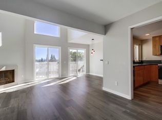7016 Camino Pacheco, San Diego, CA 92111