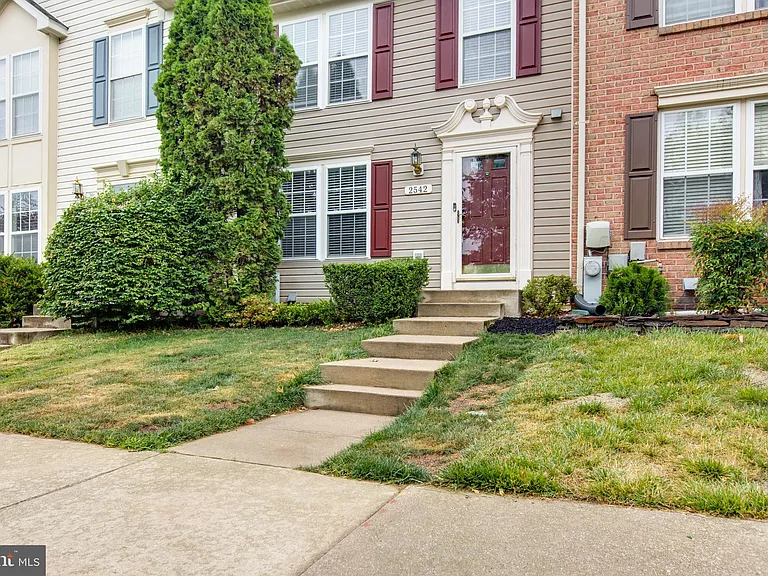 2542 Piney Pass Way — Photo 4