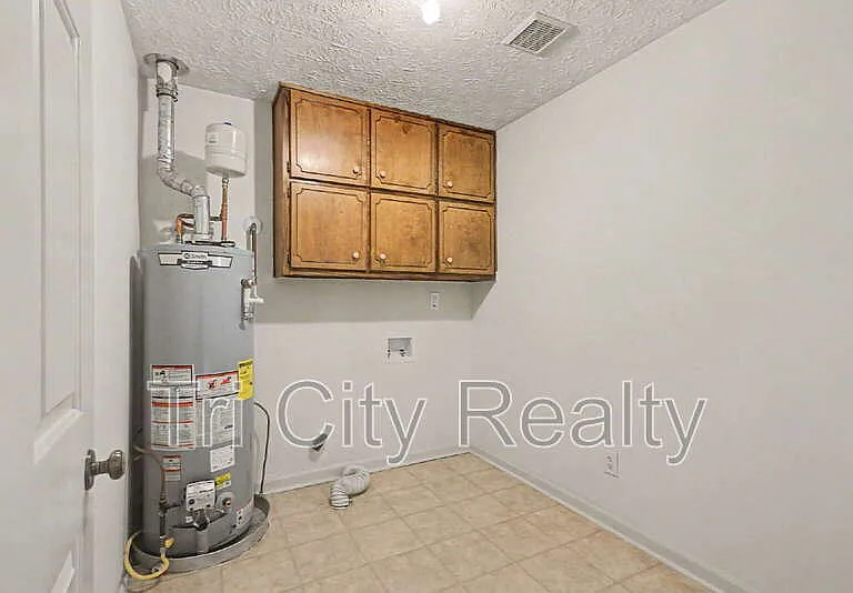 135 Brookside Trce — Photo 20
