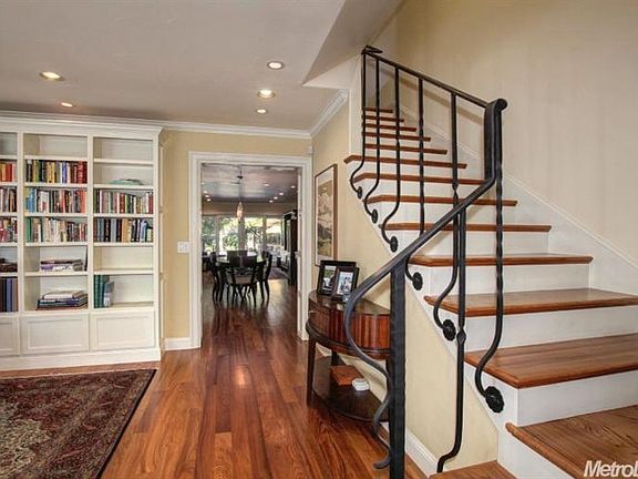5th image of 1701 38th St