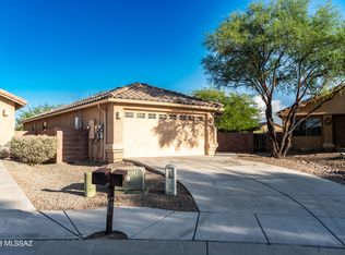 7372 E Weeping Willow Dr, Tucson, AZ 85756