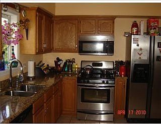 4th image of 4664 Spain St
