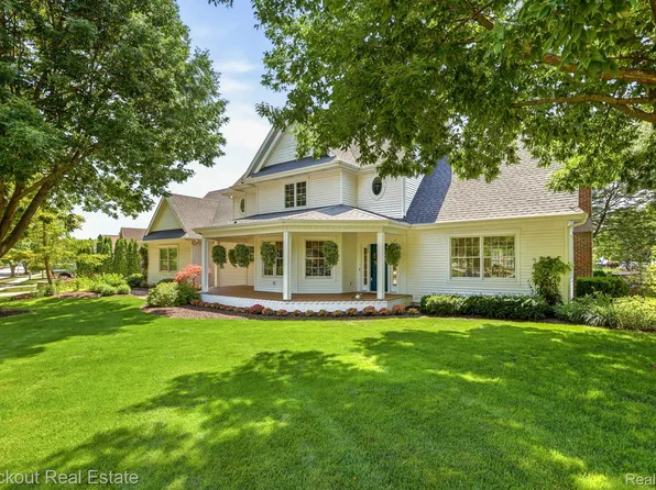 580 Northview Dr, Frankenmuth, MI 48734