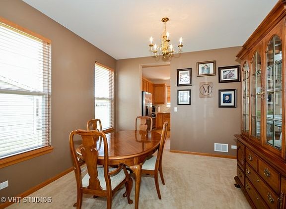 5th image of 2496 Moutray Ln