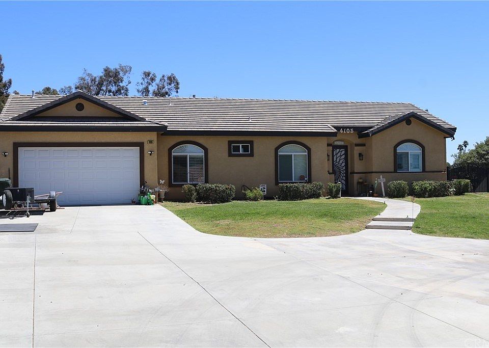 1st image of 4105 Camellia Dr