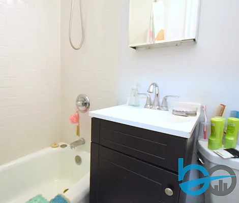 Rented by Botensten Properties International | media 25