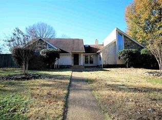 8241 Planters Grove Dr, Cordova, TN 38018