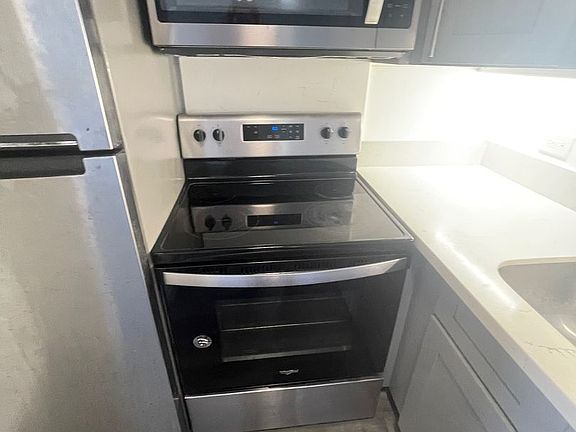 5th image of 3215 Ala Ilima St APT B1104