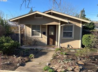 2258 Agate St, Eugene, OR 97403