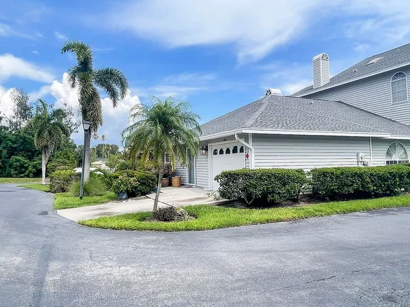 11722 Currie Ln APT J2, Largo, FL 33774