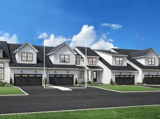 3 Fieldstone Knl #46, Armonk, NY 10504