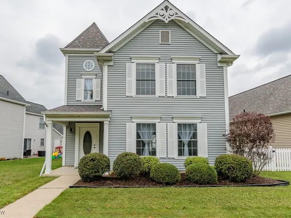 1205 Grove Ln, Medina, OH 44256