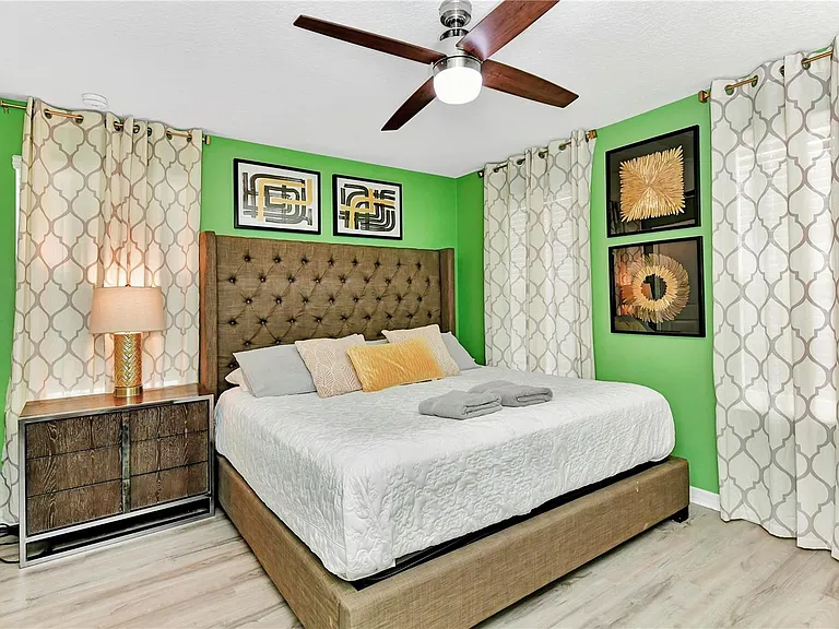 2236 Lelani Cir — Photo 45