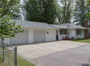 1120 B J St, Mishawaka, IN 46545