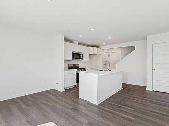 7th image of this home