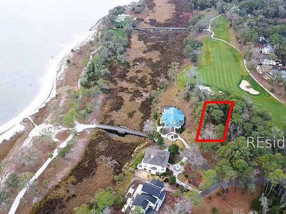 4th image of 4 Peninsula Pl