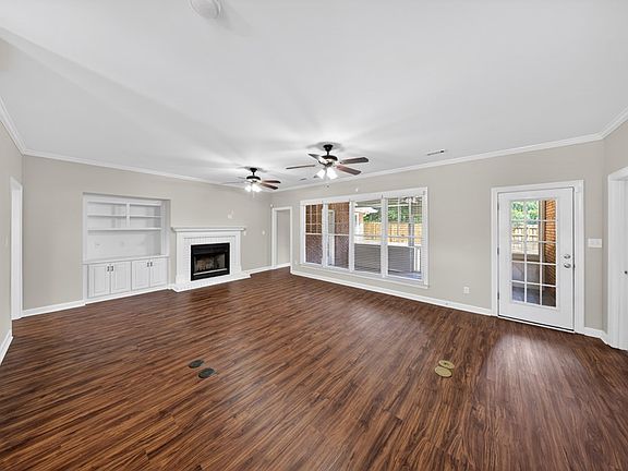 5th image of 103 Worthington Pl