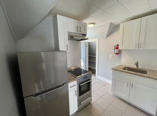 217 N Center St FLOOR 3, Orange, NJ 07050