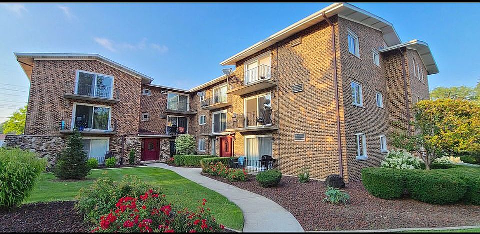 1st image of 9040 W 140th St APT 2D
