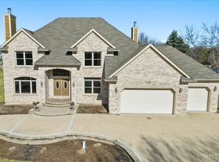 11909 Heron Dr, Huntley, IL