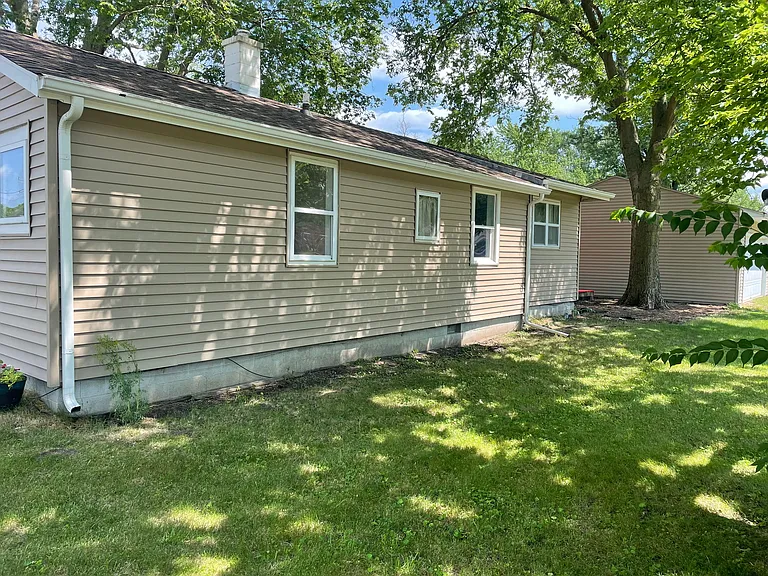 341 W Kennedy Rd — Photo 39