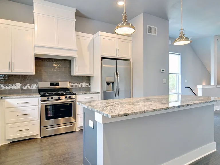 2822 Forest Park Blvd — Photo 55