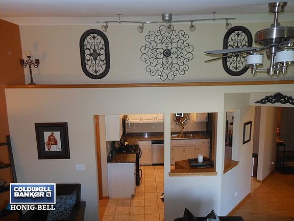 5th image of 8014 W 100th St #H
