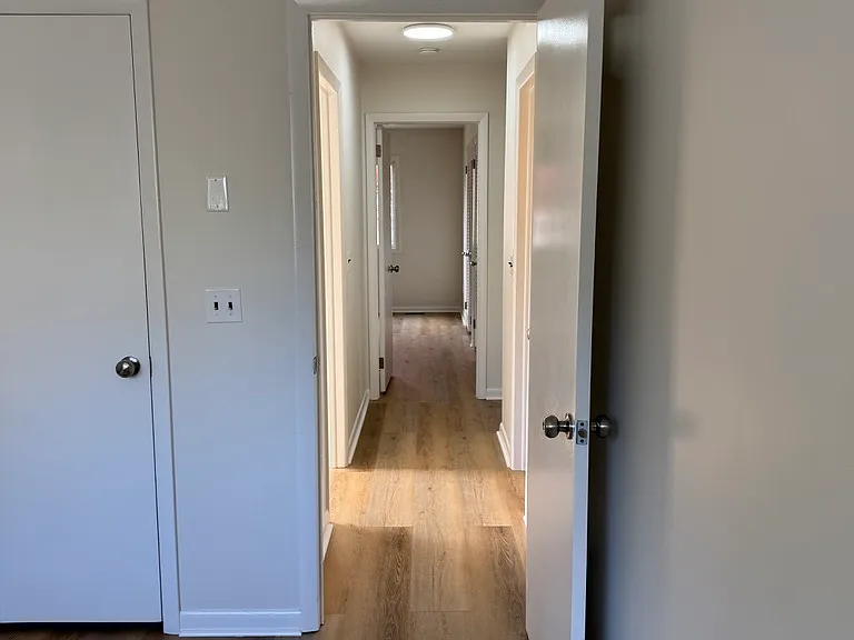 22 Mills St #1 — Photo 19