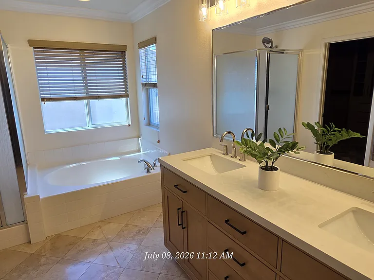 1340 Long View Dr — Photo 12