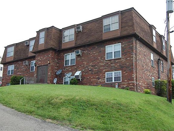 2nd image of 230 Hallock Ave APT 34