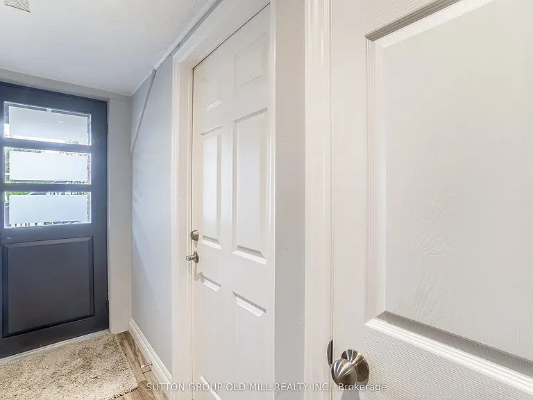 3606 Twinmaple Dr — Photo 5