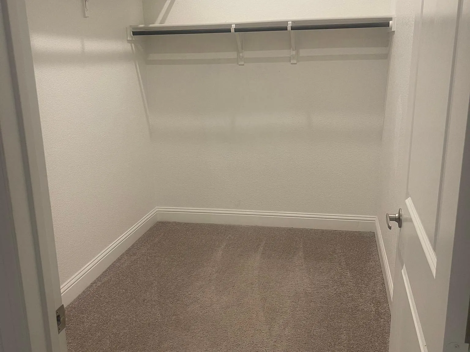 5601 Traveller Dr — Photo 2