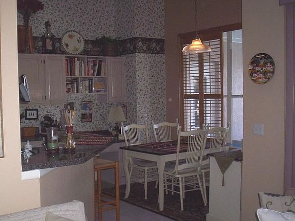 5th image of 12756 Newfield Dr