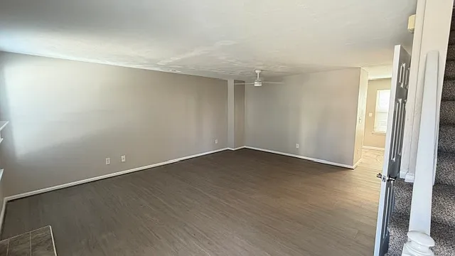 1367 Longlac Rd — Photo 5