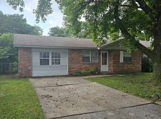409 S 190th Ave E, Tulsa, OK 74108