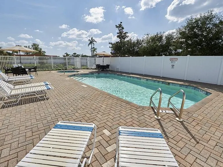 13241 Opal Ct — Photo 43