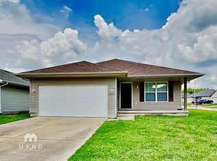 3935 W Maple St, Springfield, MO 65802