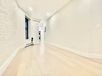 Rented by HOLTON REAL ESTATE INC.