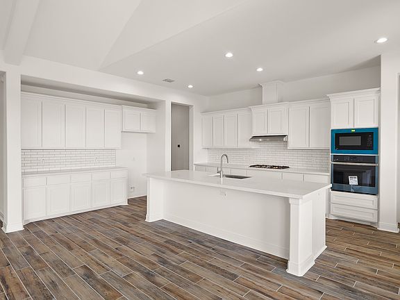 3rd image of 14724 Aqualina Way