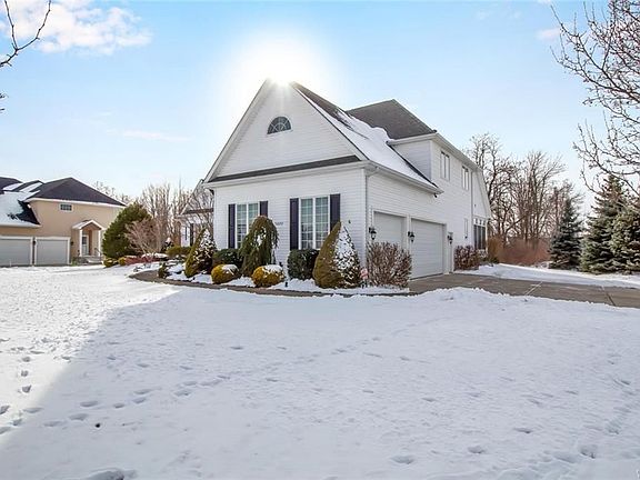 2nd image of 5680 Glen Iris Dr