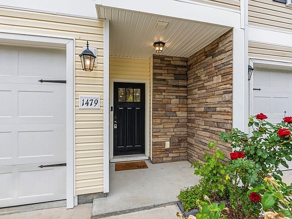 2nd image of 1479 Lanterns Rest Rd. #1479