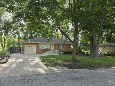 1206 Maplewood Dr, Normal, IL, 61761