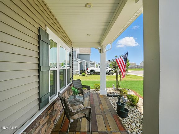 5th image of 115 Steppeside Lane