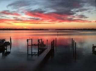 6535 Bayou Grande Blvd NE, Saint Petersburg, FL 33702