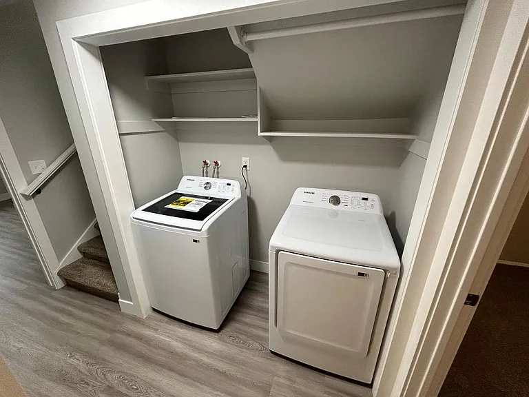 722 N 400 W #4 — Photo 20