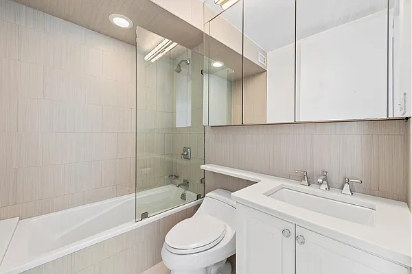 Rented by Douglas Elliman | media 5